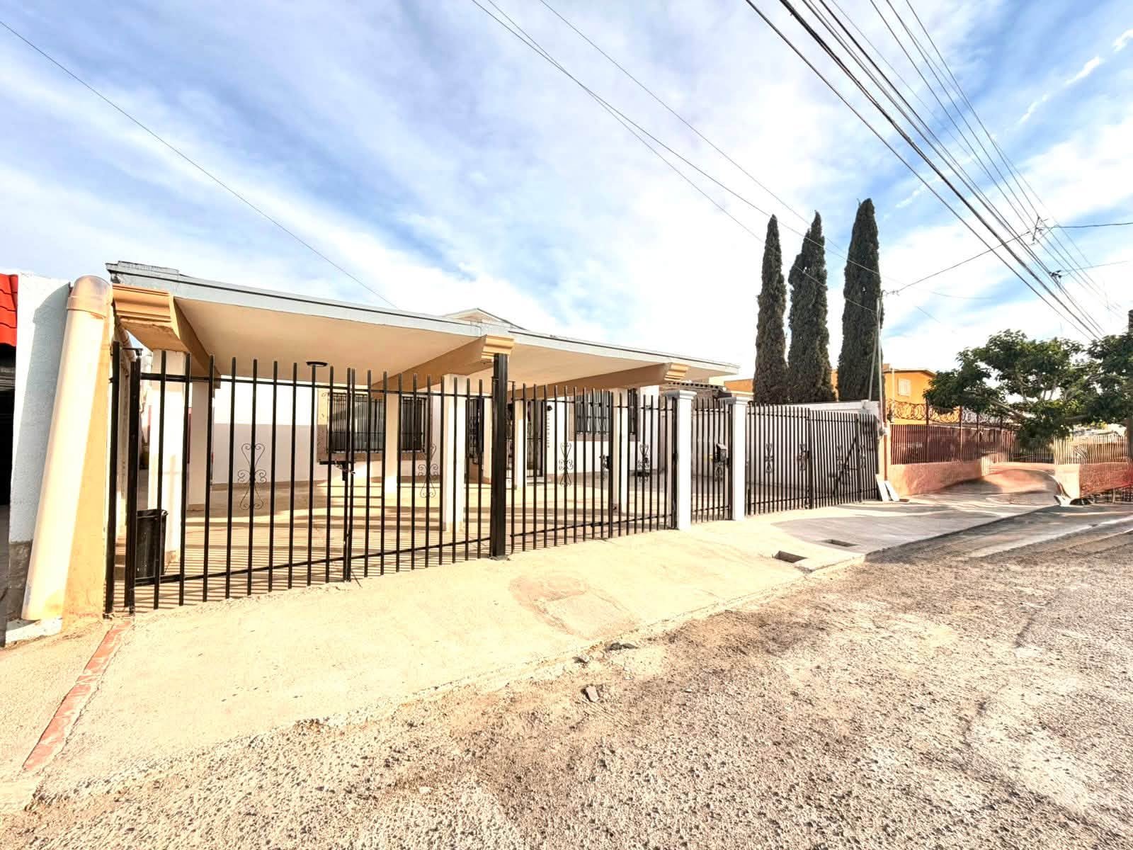 Galería de Casa de una planta en La Fuente